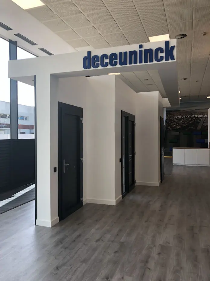 01 - Puertas de entrada PVC Deceuninck