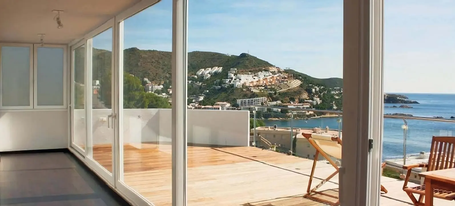 Corredera PVC Elevable Girona