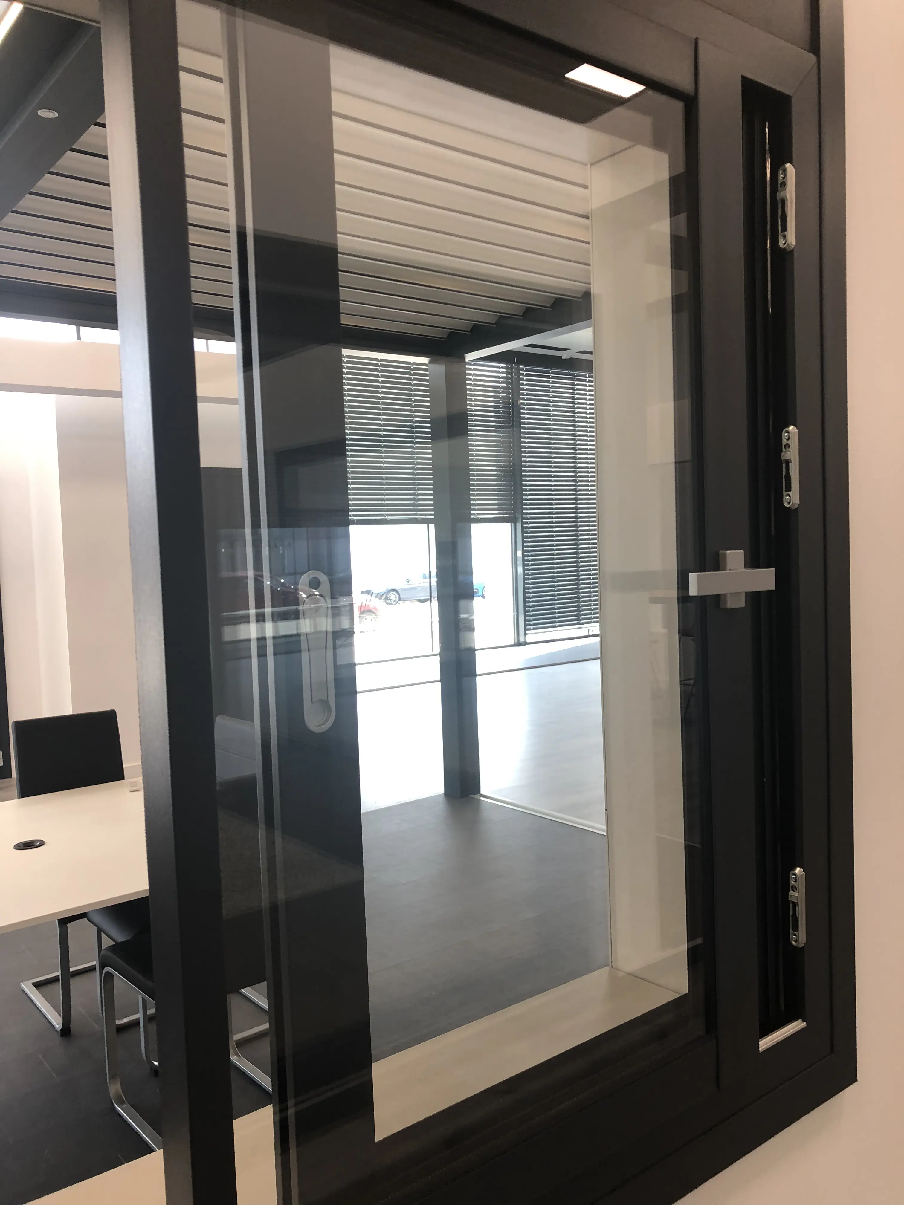 Showroom finestres girona sala PVC