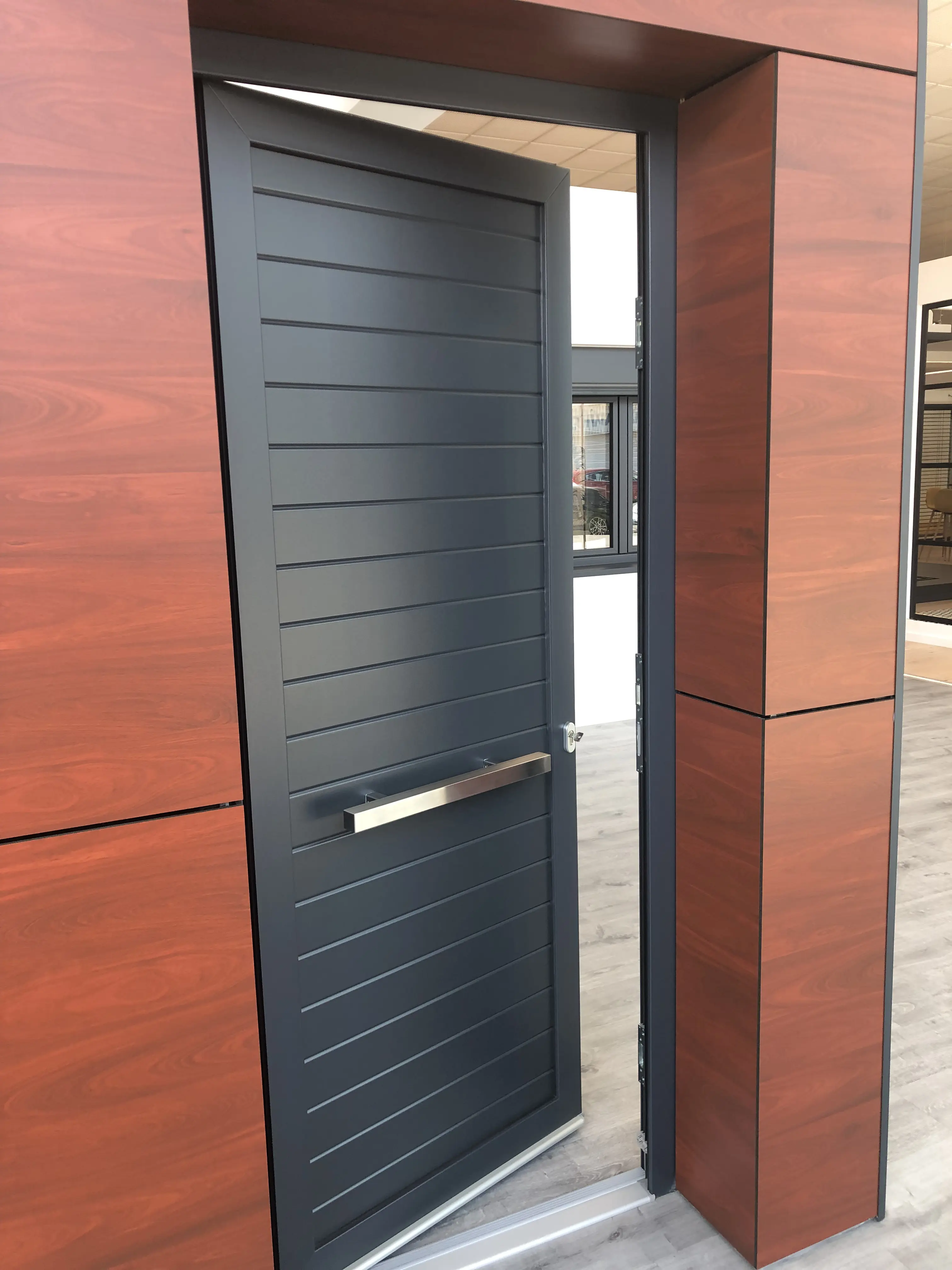 Showroom finestres girona sala PVC