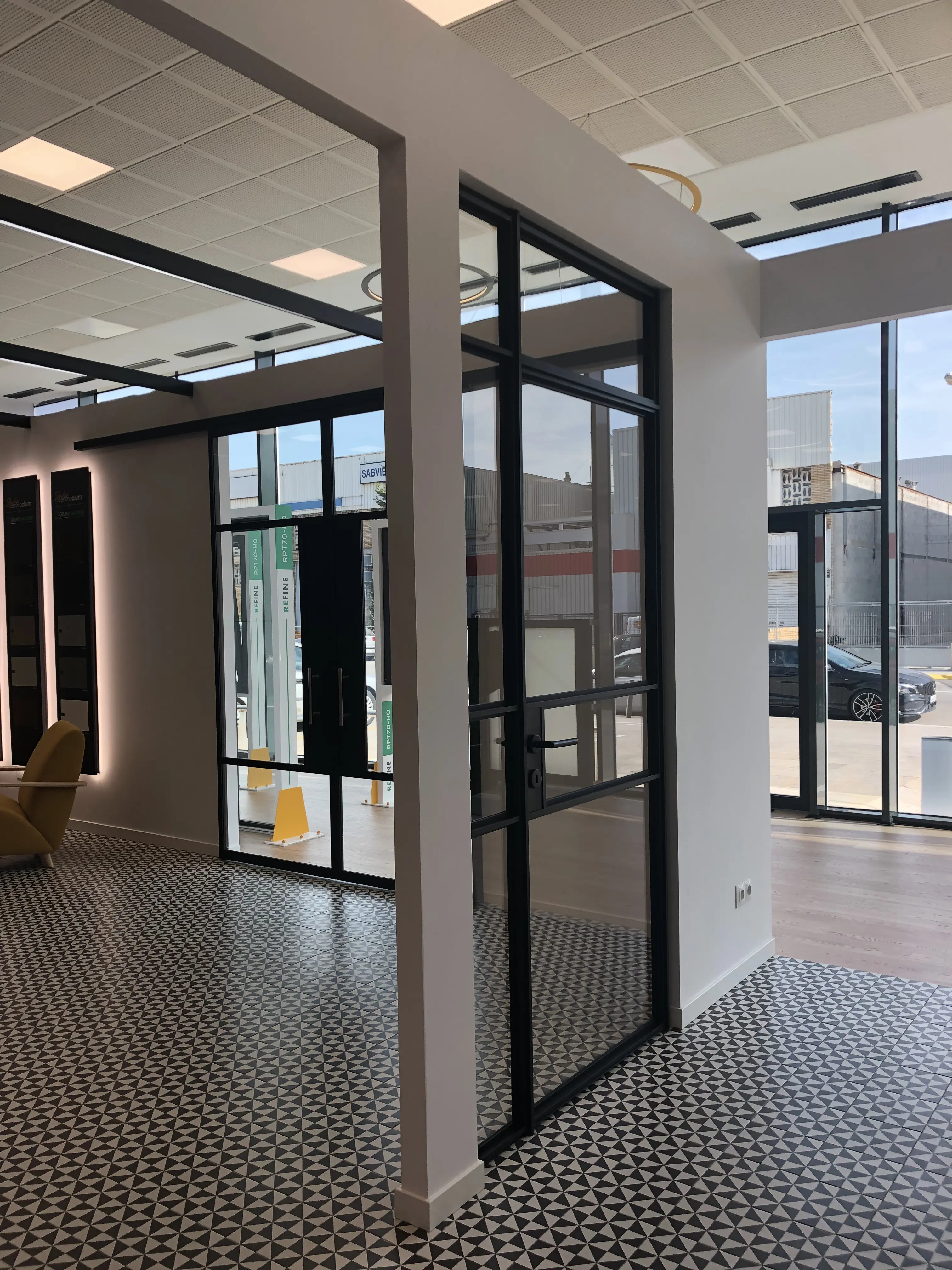 Showroom finestres girona sala PVC