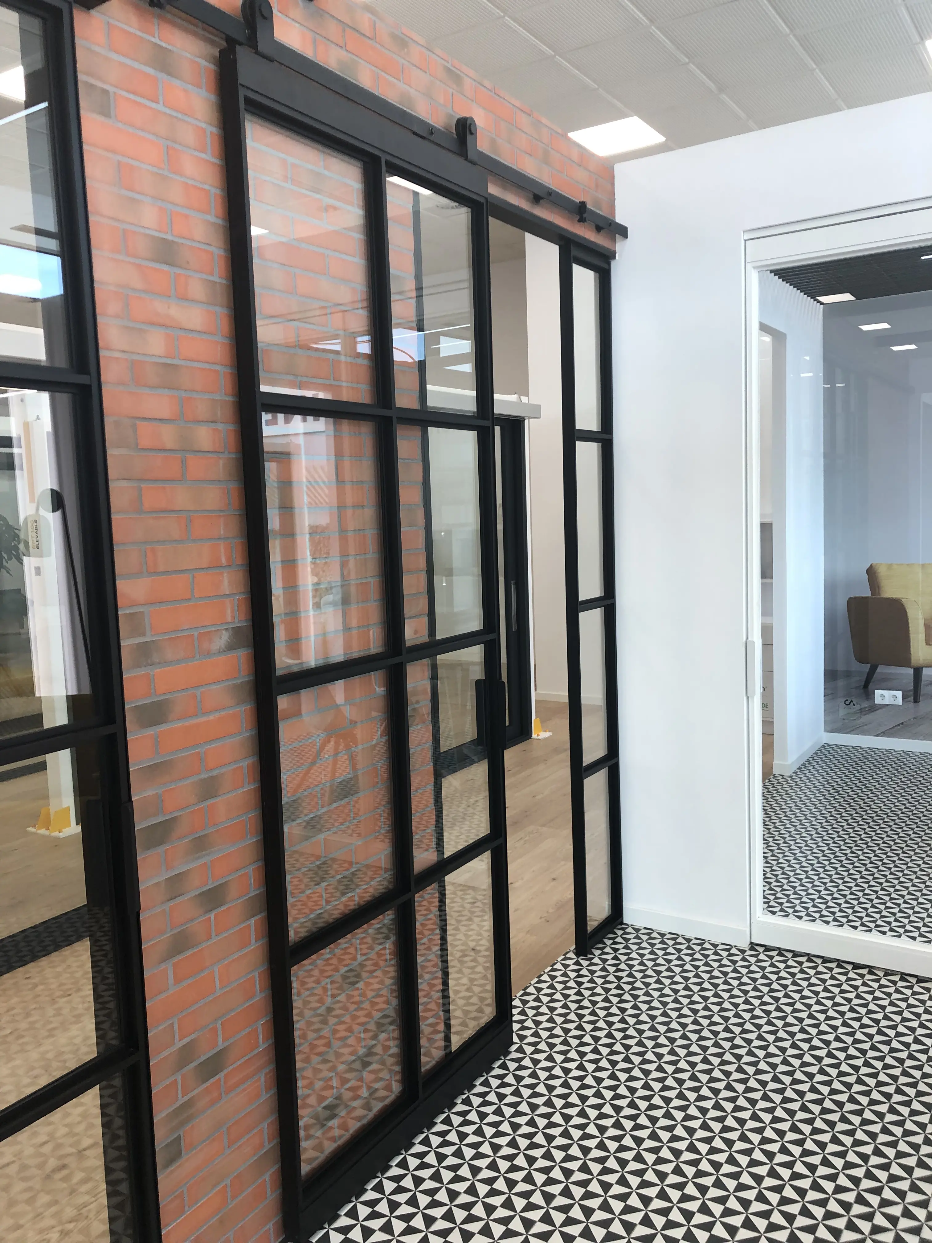 Showroom finestres girona sala PVC