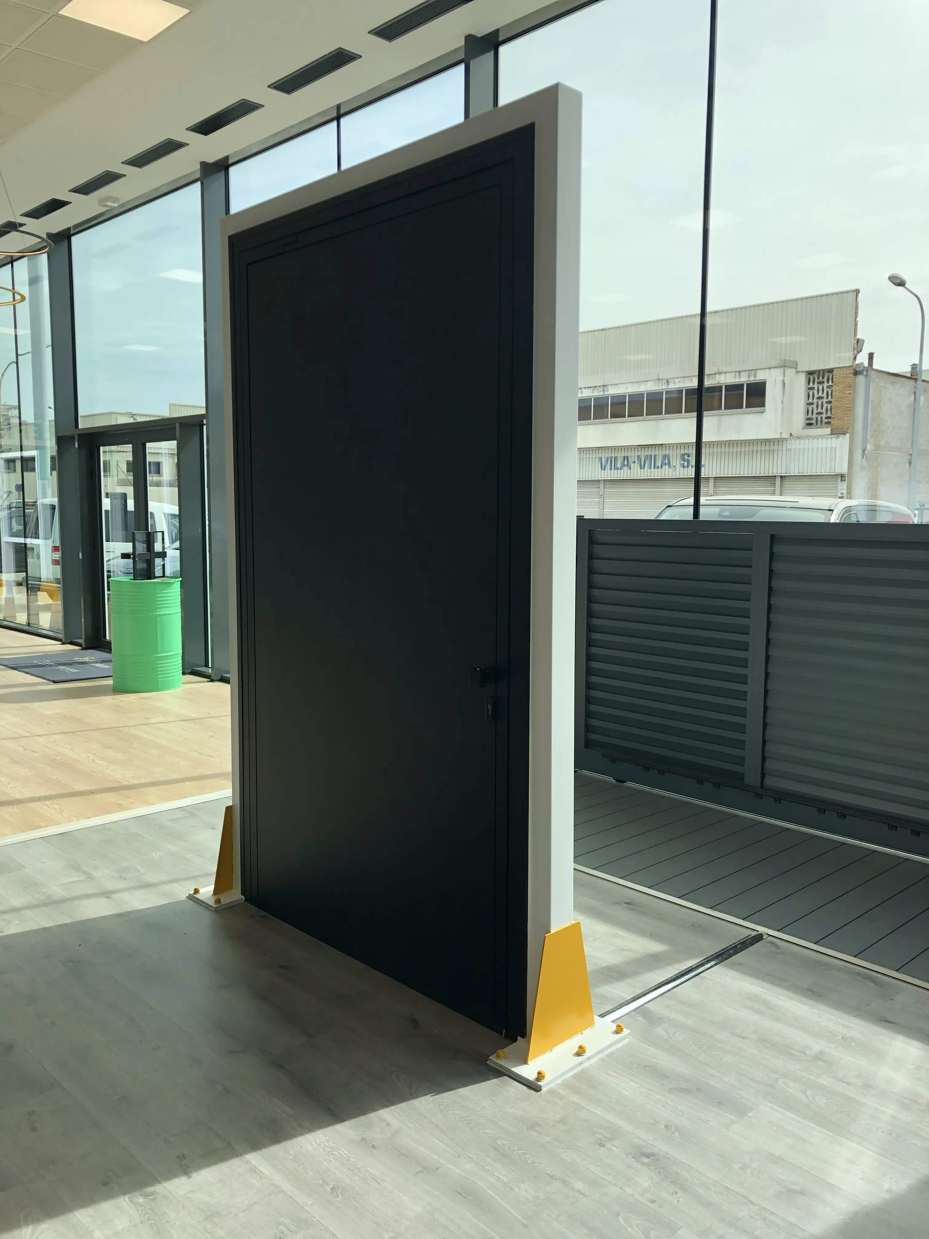 Showroom finestres girona sala PVC