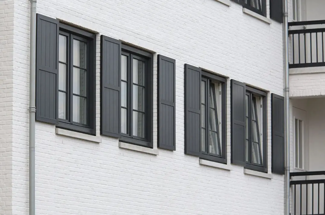 Porticones exteriores para ventanas pvc o aluminio 07