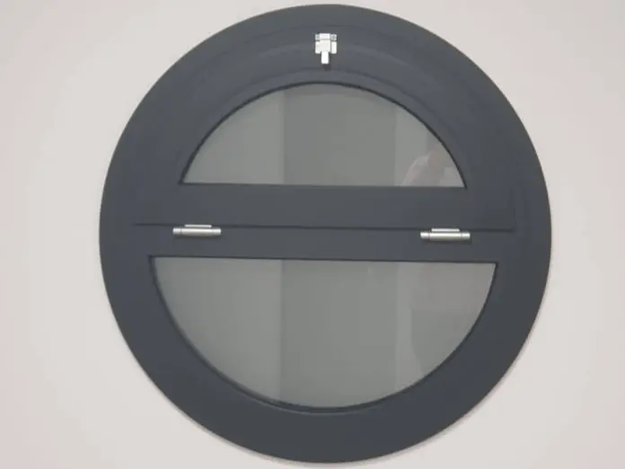 Showroom finestres girona finestra circular