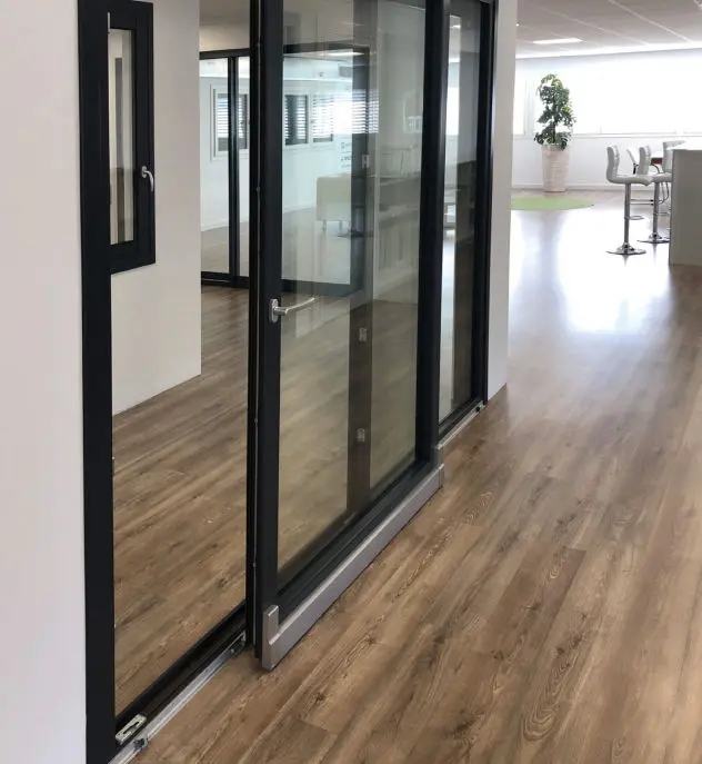 Finestres PVC CORREDISSA OSCIL·LO PARAL·LELA