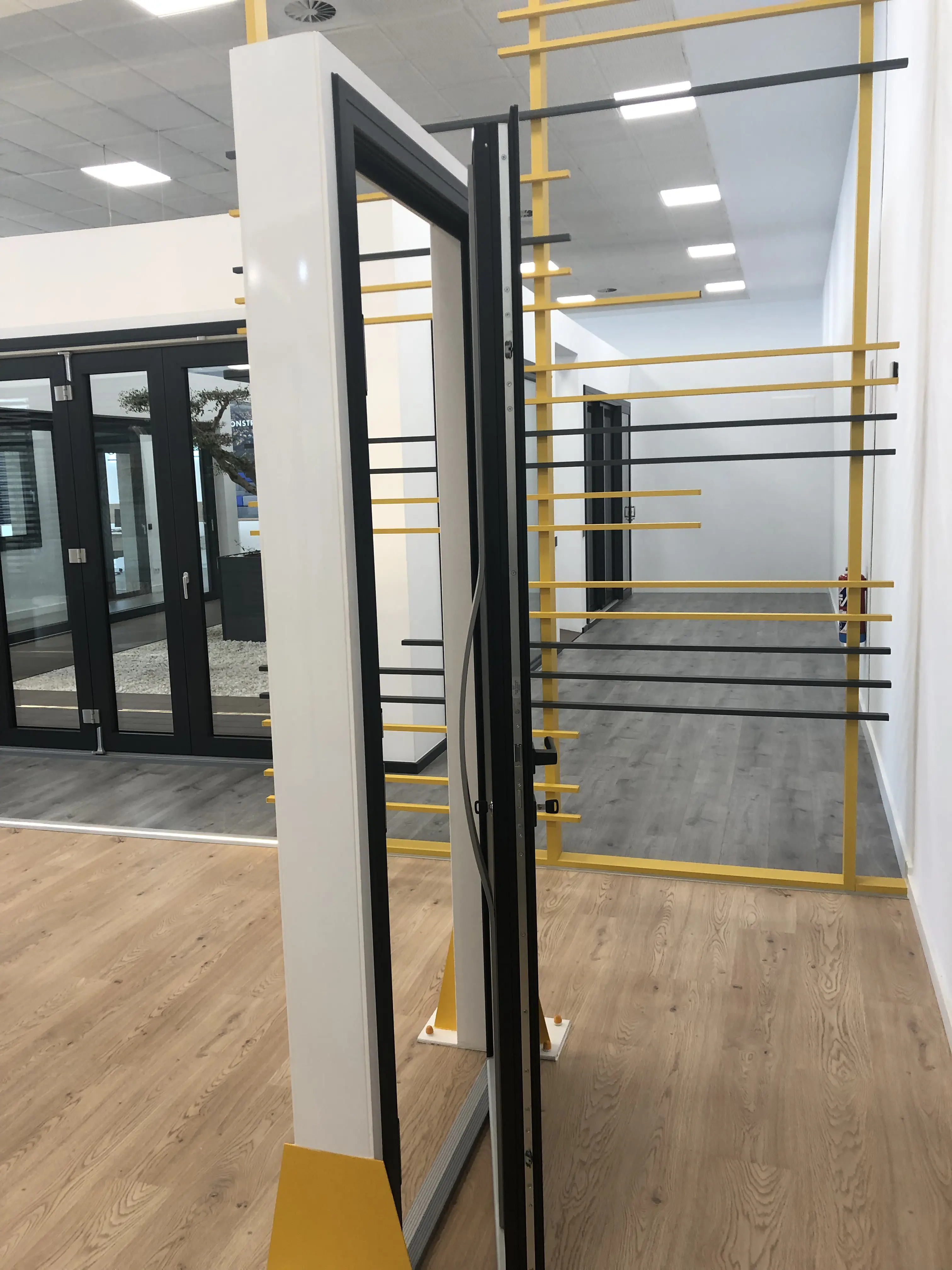 Showroom finestres girona sala PVC