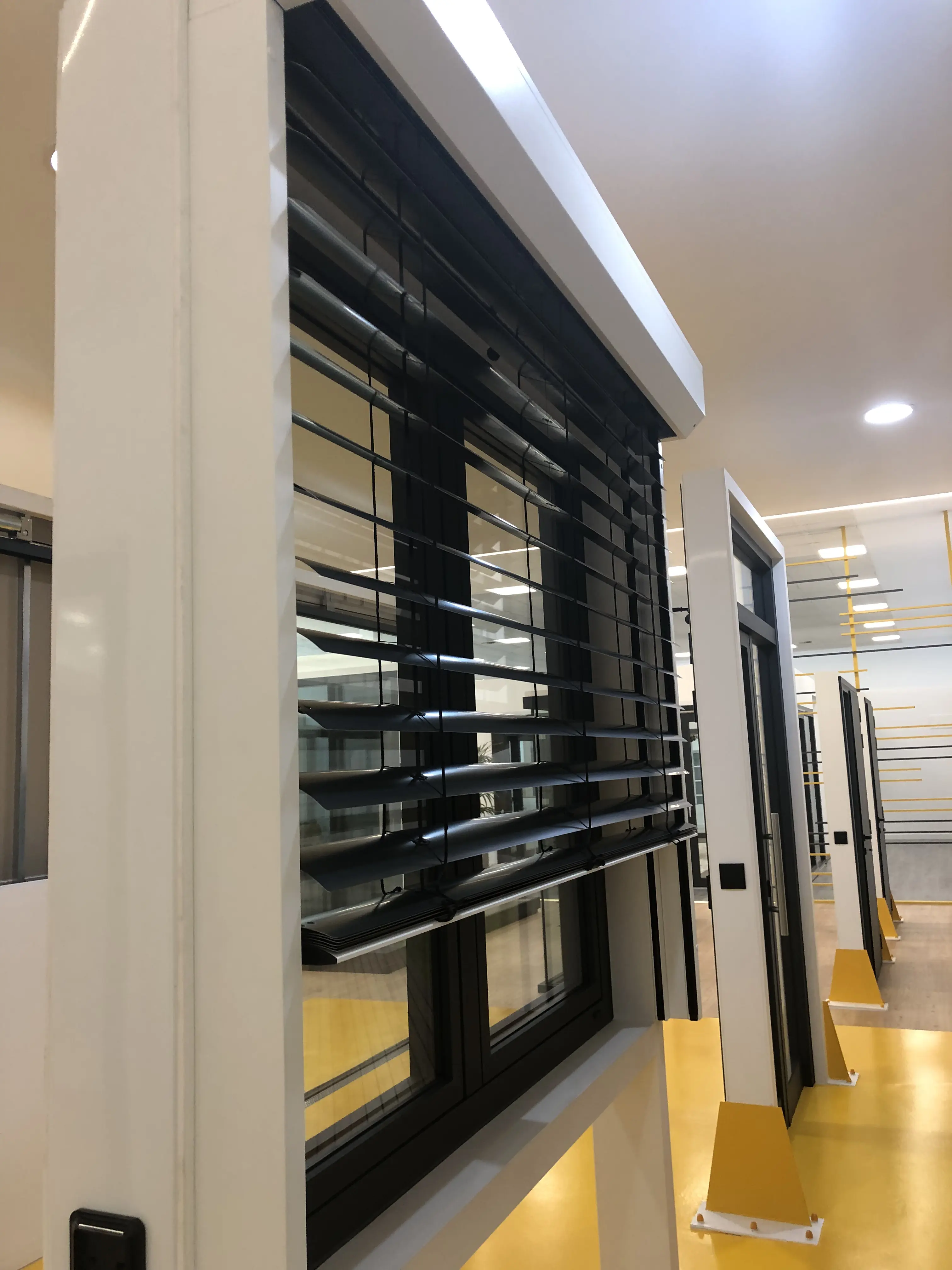 Showroom finestres girona sala PVC