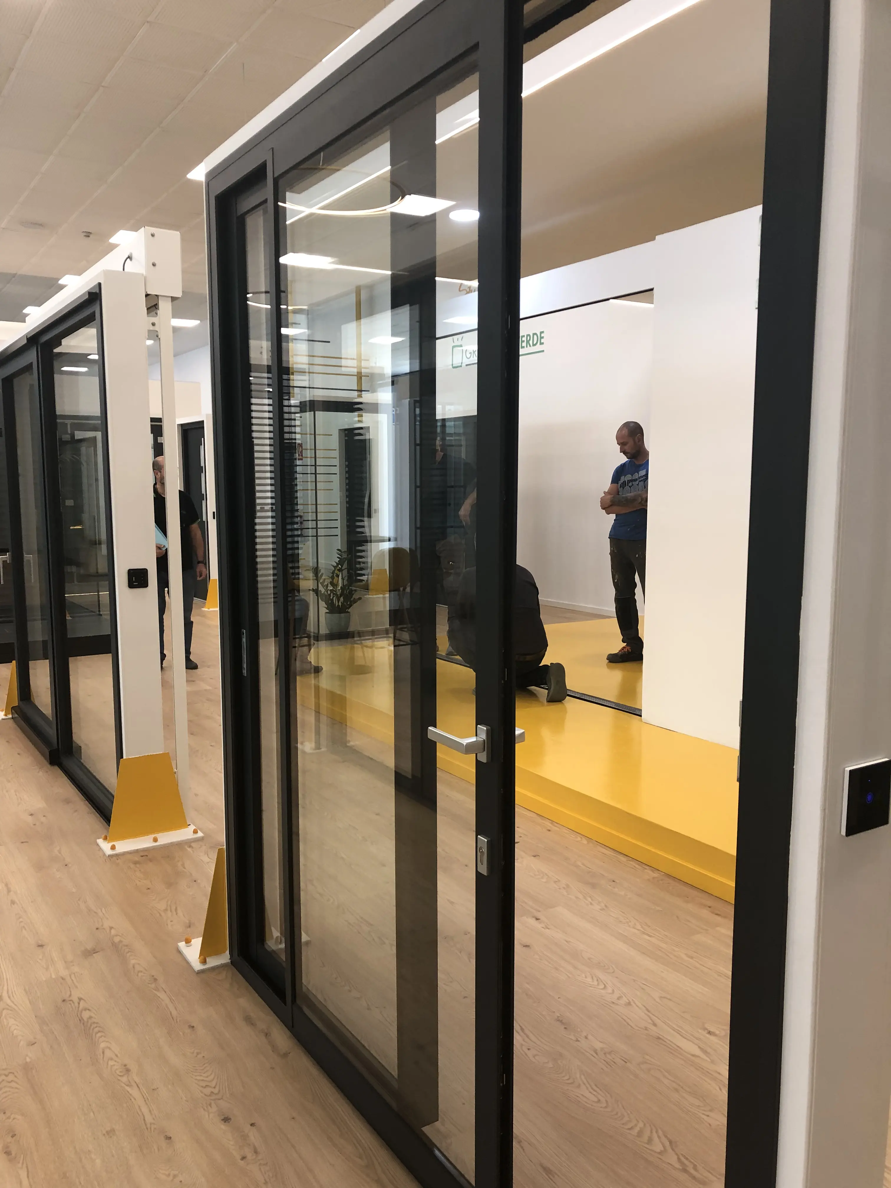 Showroom finestres girona sala PVC