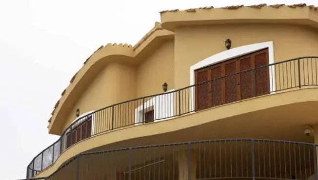 Porticones exteriores para ventanas pvc o aluminio 11