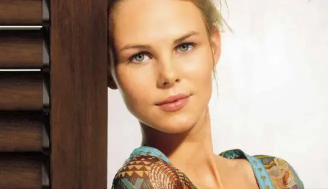 Porticones exteriores para ventanas pvc o aluminio 12