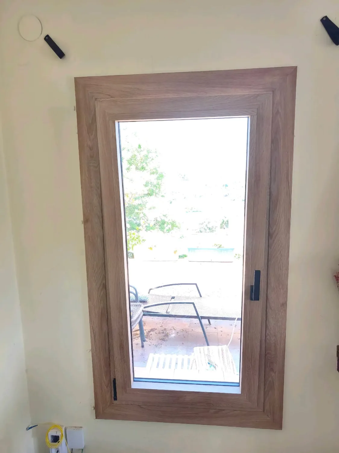 Reforma integral de ventanas y mallorquinas en vivienda unifamiliar (2)