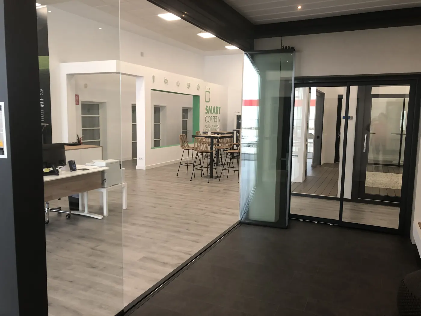 Vista de la sala d'exposició del showroom de Granollers